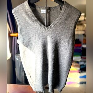 Bullock’s Vintage Men’s S Classic Scottish Cashmere Golf Vest/Waistcoat. Gray.
